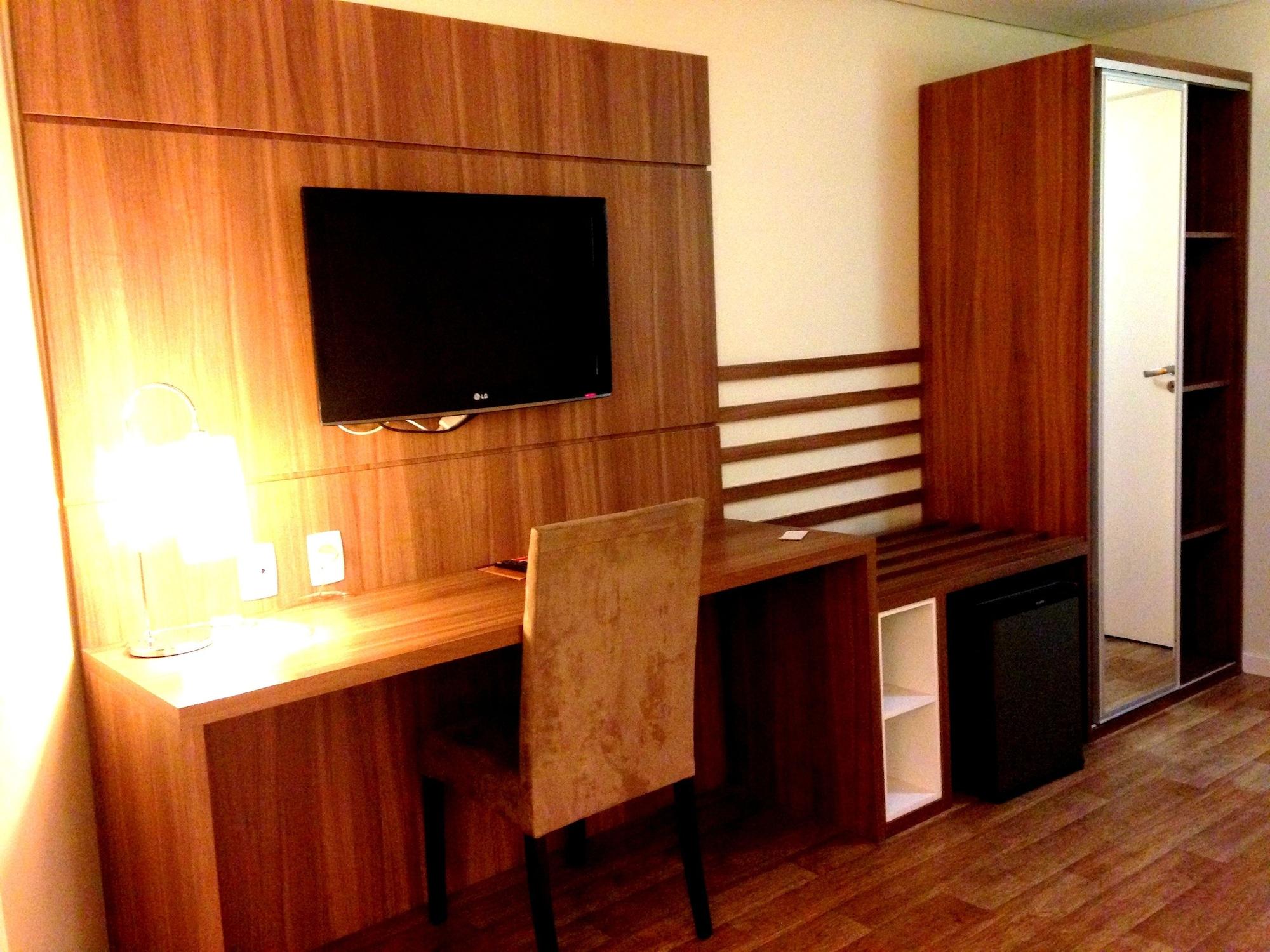 Umbu Hotel Porto Alegre - Centro Historico - Prox Aeroporto 15Min Zewnętrze zdjęcie