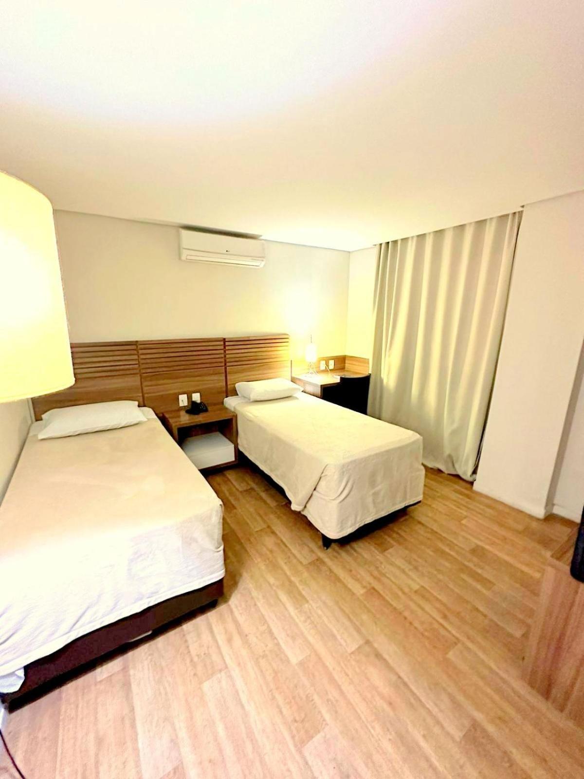 Umbu Hotel Porto Alegre - Centro Historico - Prox Aeroporto 15Min Pokój zdjęcie