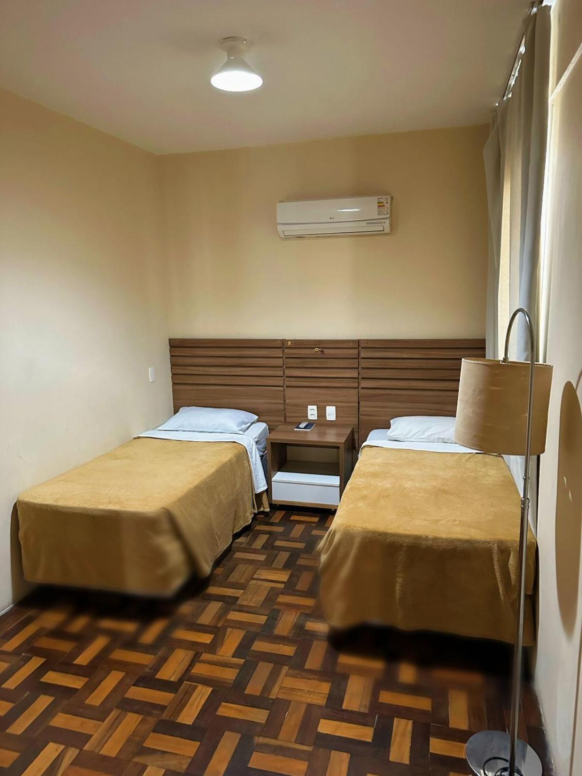 Umbu Hotel Porto Alegre - Centro Historico - Prox Aeroporto 15Min Pokój zdjęcie