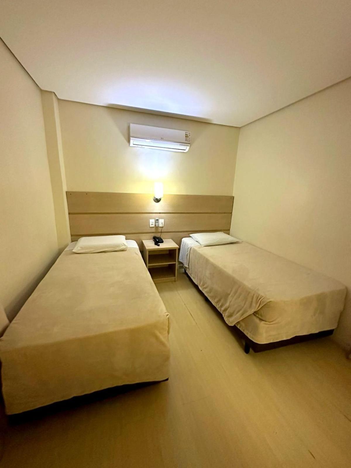Umbu Hotel Porto Alegre - Centro Historico - Prox Aeroporto 15Min Pokój zdjęcie