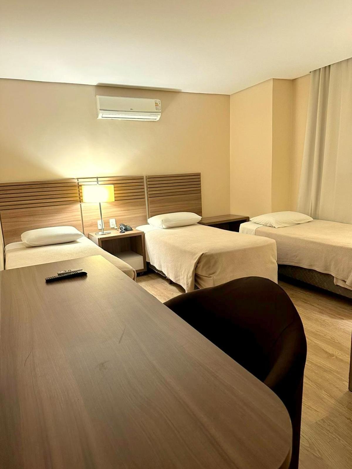 Umbu Hotel Porto Alegre - Centro Historico - Prox Aeroporto 15Min Pokój zdjęcie