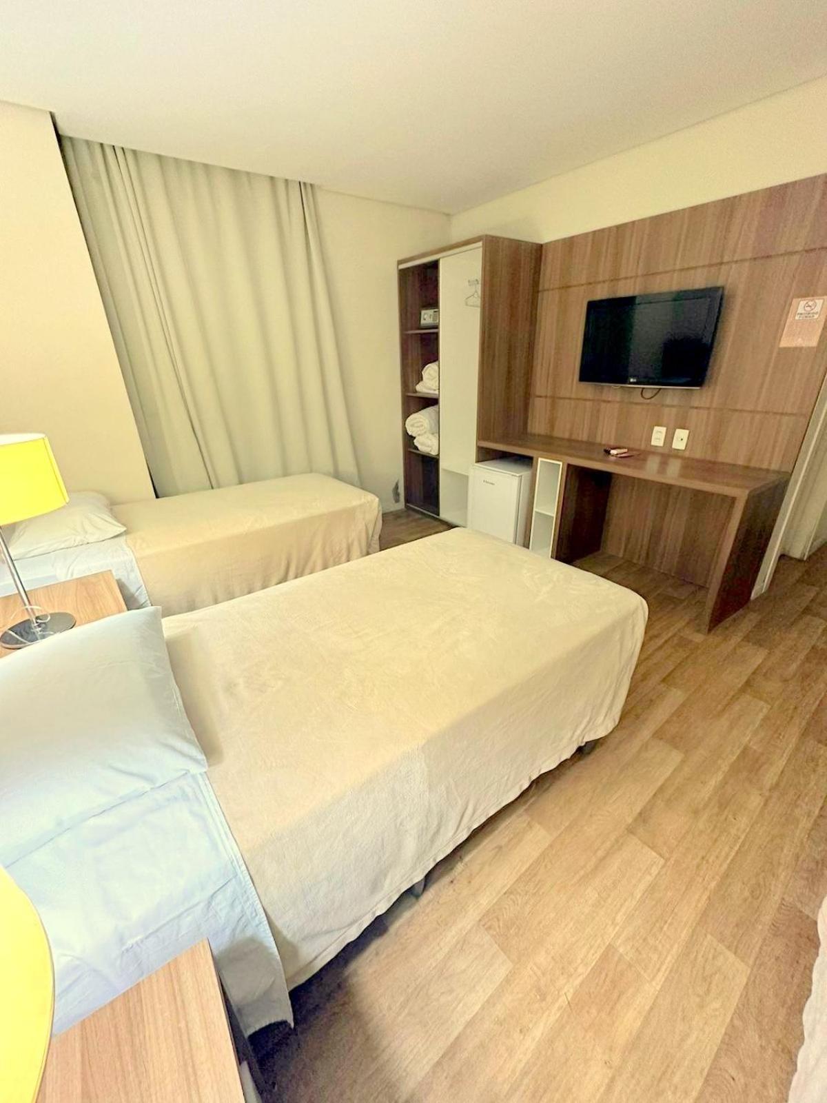 Umbu Hotel Porto Alegre - Centro Historico - Prox Aeroporto 15Min Pokój zdjęcie